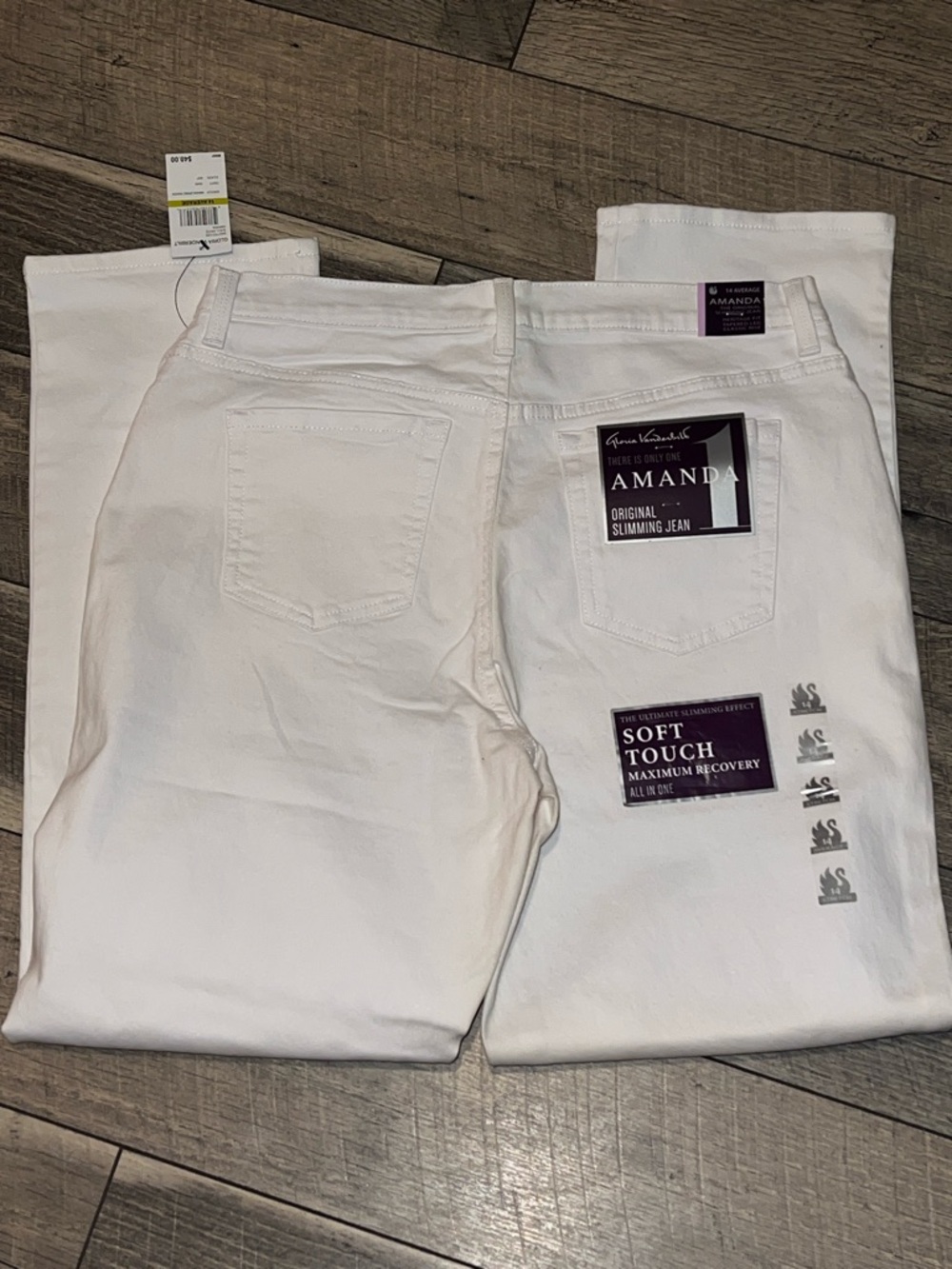 Gloria Vanderbilt Shell White Amanda Jeans - White